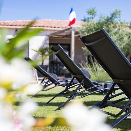 Bed and Breakfast Les Costebelles Valensole Esterno foto