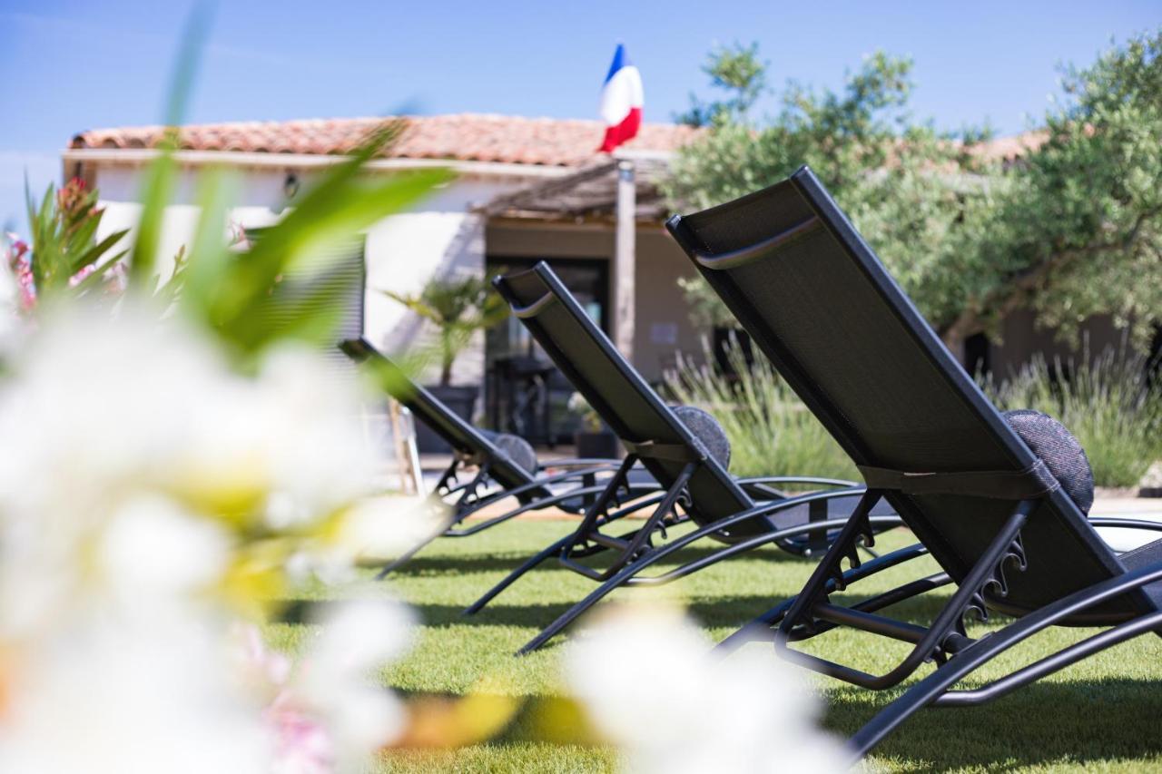 Bed and Breakfast Les Costebelles Valensole Esterno foto