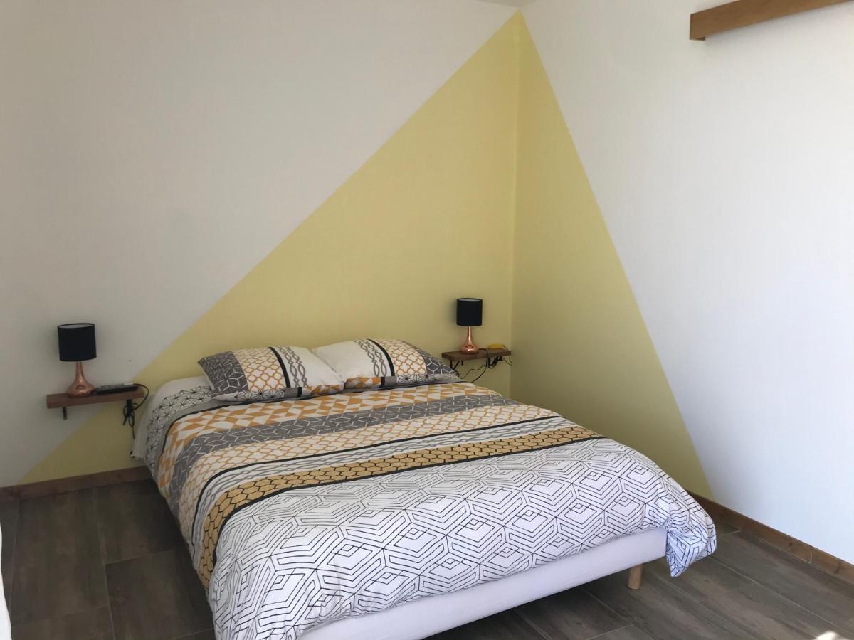 Bed and Breakfast Les Costebelles Valensole Esterno foto