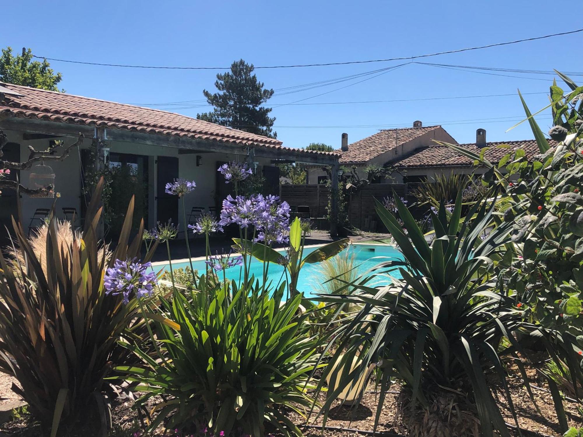 Bed and Breakfast Les Costebelles Valensole Esterno foto